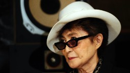 Fakta Cepat Yoko Ono |  CNN