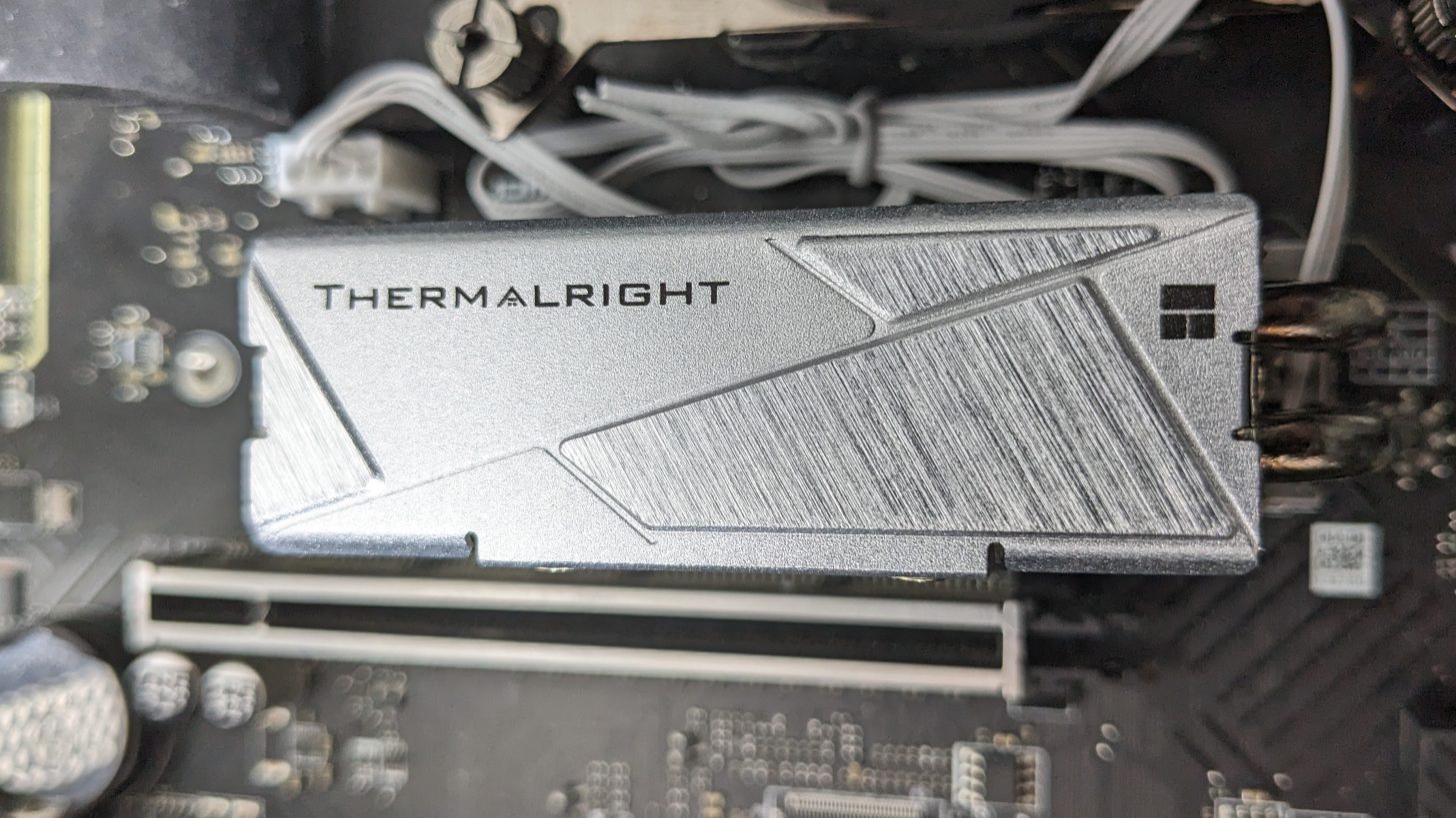 1699708361 661 Review of Thermalright HR 10 Pro SSD Cooler Keeping Gen 5