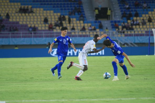 Mali menghancurkan Uzbekistan 3-0 di Grup B Piala Dunia U-17